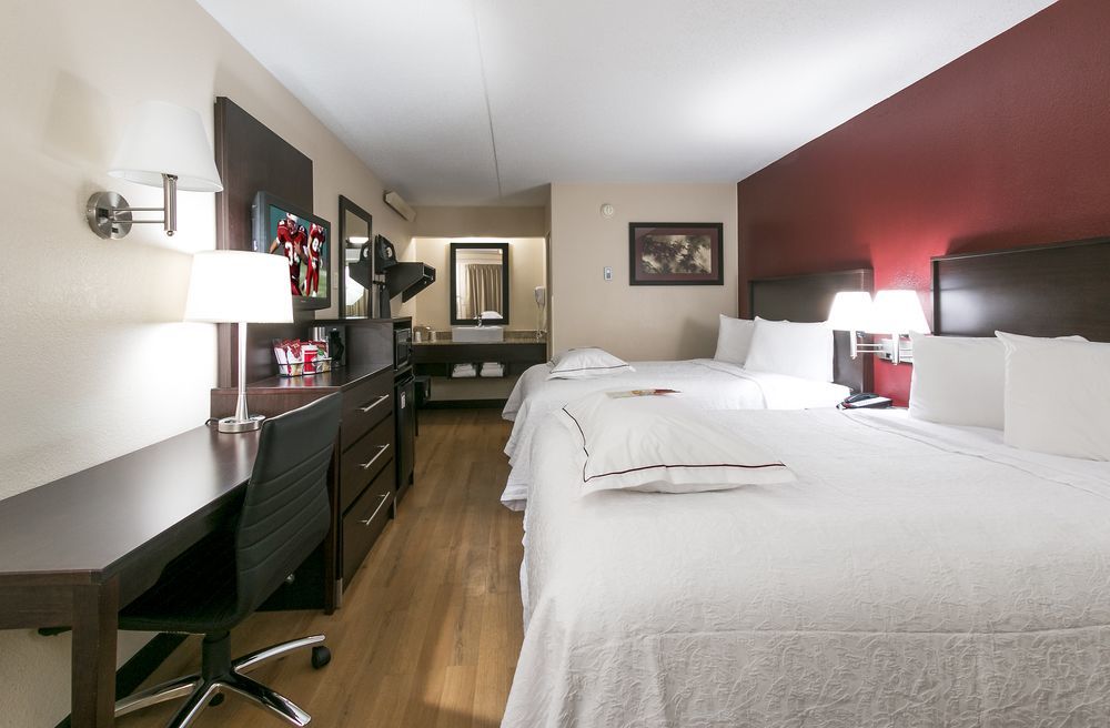Red Roof Inn Plus + Boston - Framingham Exterior photo